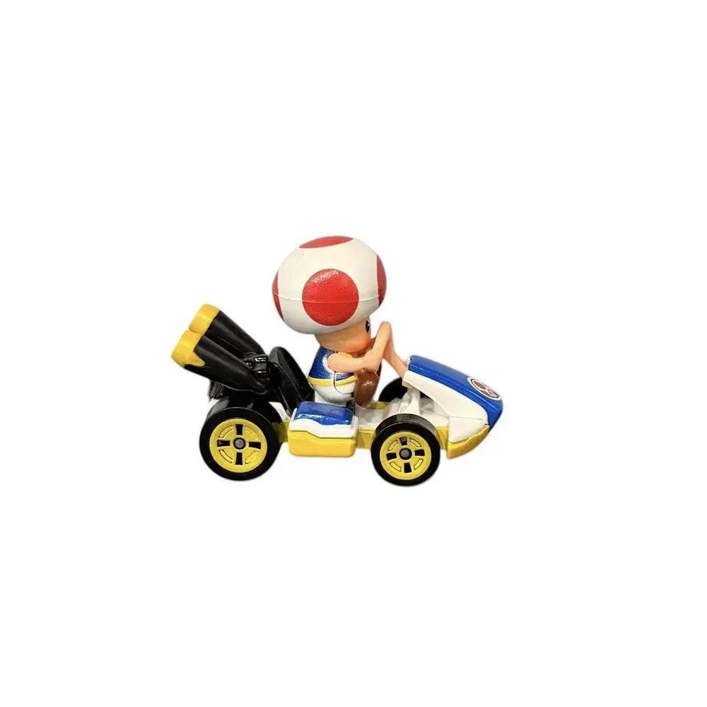 Mario Kart Hot Wheels Toad Standard Kart Die-Cast Car 2.25